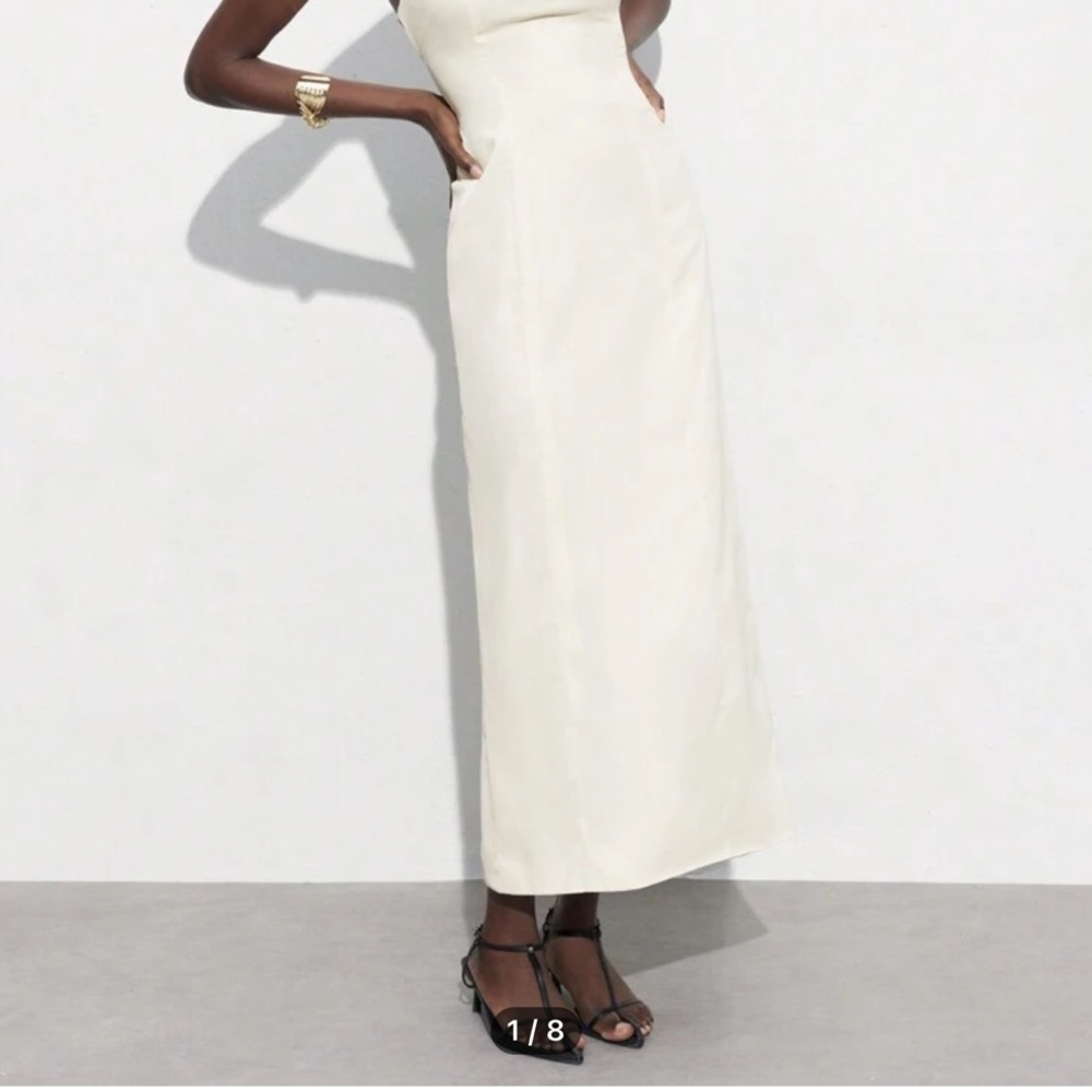 Elegant Cream Maxi Skirt